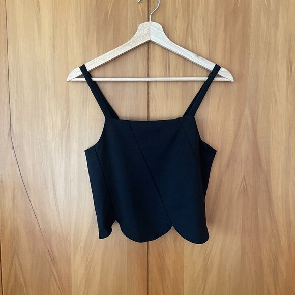 & Other Stories Cropped Scalloped Tank - Picture 3 of 8